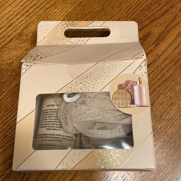 My beauty spot body care collection Cashmere Rose and Vanilla Blend scent - Picture 6 of 13